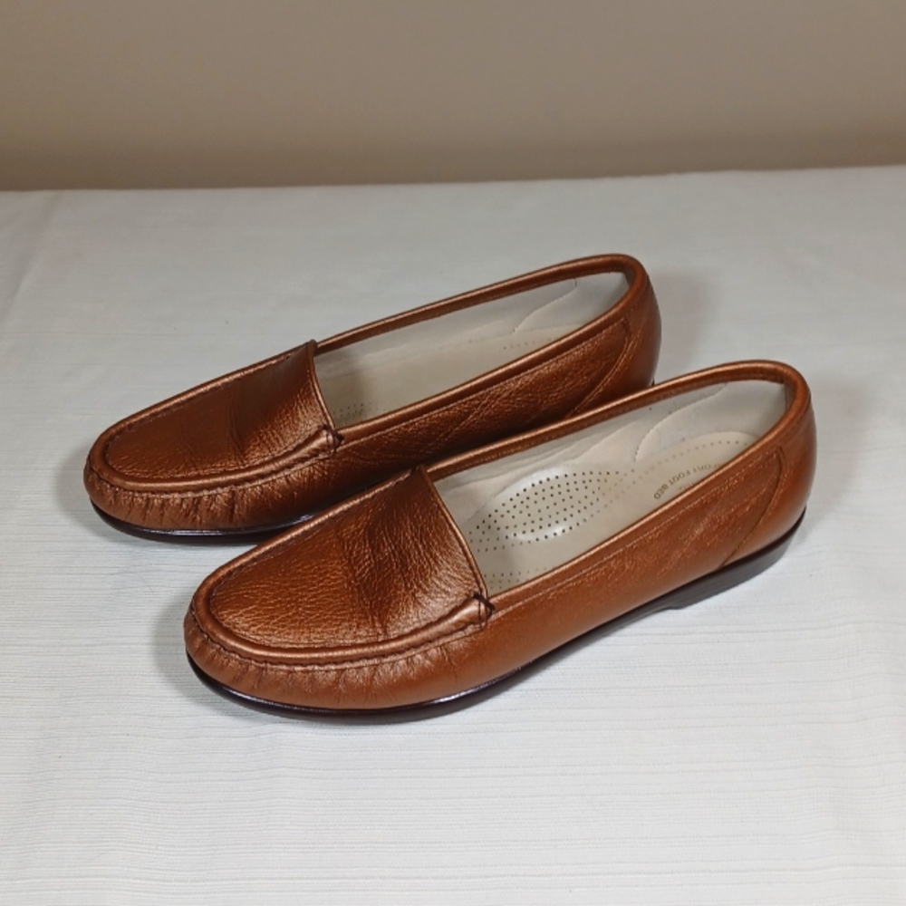Sz 9M SAS Simplify Metallic Loafer